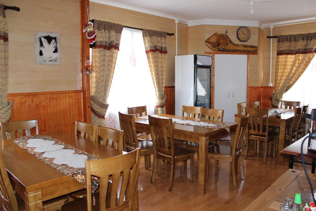 Kaluve Patagonia Acomodação com café da manhã Puerto Natales Exterior foto